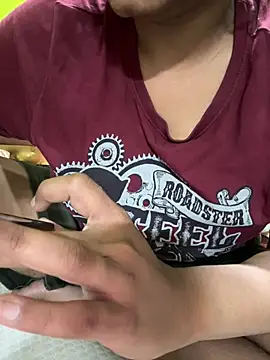 Snapshot of sissarahotty chatting on 03/02/26, 10:00 sissarahotty online show from 03/02/26, 10:00