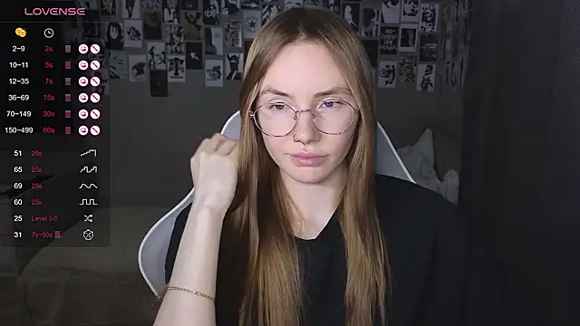 littlevildevil online show from 03/21/26, 10:42