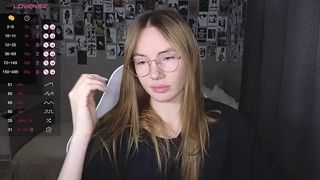 littlevildevil online show from 04/05/26, 10:01