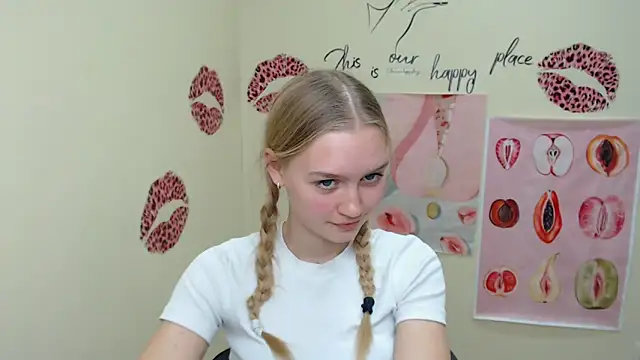 MademoiselleCl online show from 12/04/24, 03:21