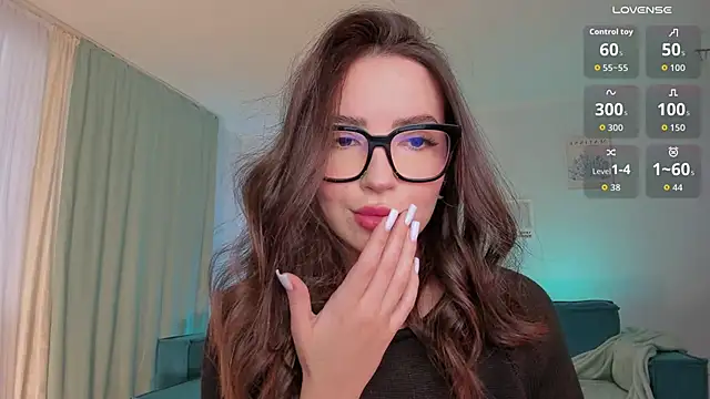 Snapshot of Oh_My_Dianee chatting on 03/19/26, 07:01 Oh My Dianee online show from 03/19/26, 07:01