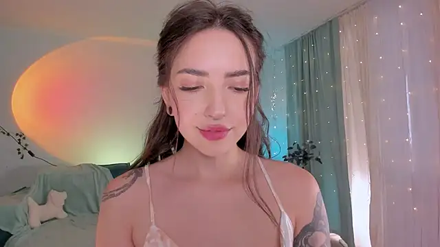 Oh My Dianee online show from 07/08/26, 07:02