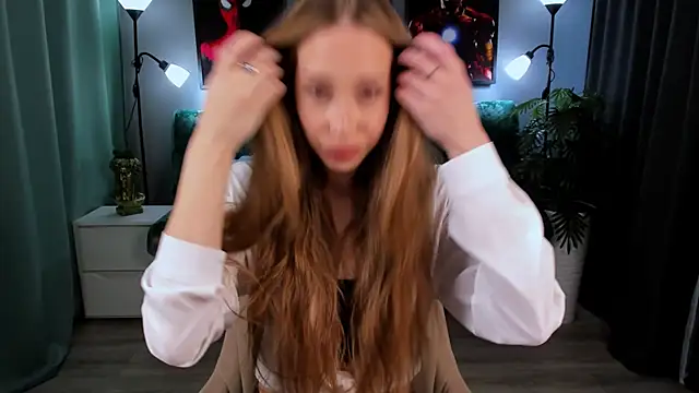 AlexaHarmon online show from 11/24/25, 06:24