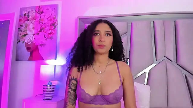 Snapshot of _lanna_jhonson_ chatting on 02/17/25, 06:04 lanna jhonson online show from 02/17/25, 06:04