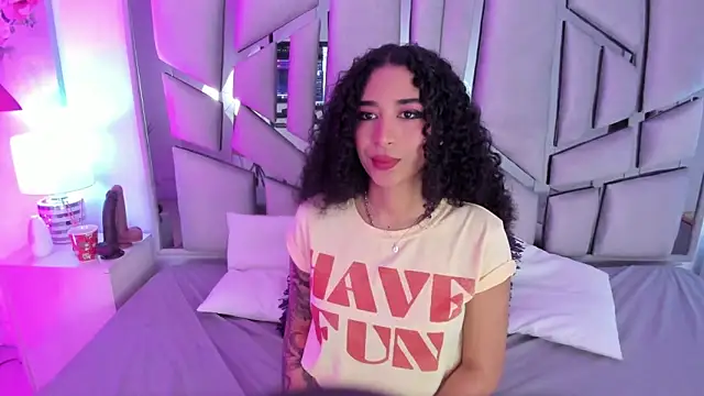 Snapshot of _lanna_jhonson_ chatting on 03/11/25, 02:40 lanna jhonson online show from 03/11/25, 02:40