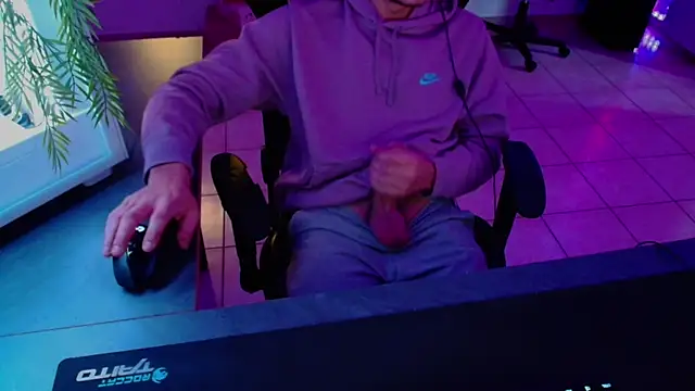 Vlad230323 online show from 12/09/24, 03:22