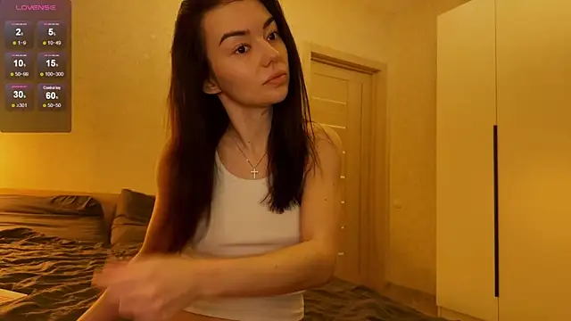 julya flowerss online show from 02/13/26, 06:15