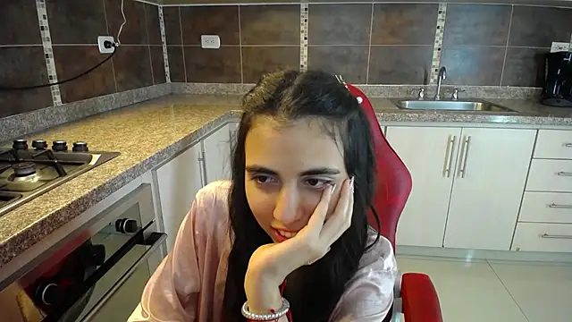 anna alvarez online show from 03/20/25, 01:59