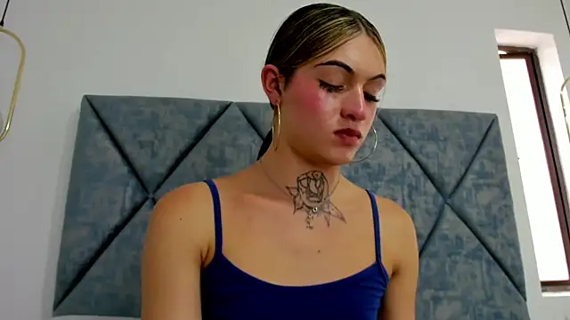 Lizz Luna online show from 12/17/24, 05:36