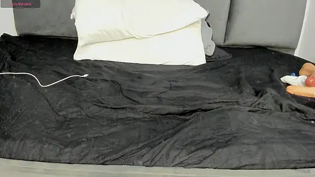 Lizz Luna online show from 02/26/25, 02:57