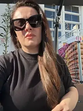 Snapshot of Sophie_Eaton chatting on 04/09/26, 06:35 Sophie Eaton online show from 04/09/26, 06:35