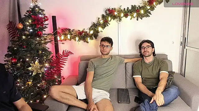 crisandrews online show from 12/04/24, 02:53