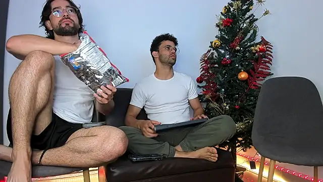 crisandrews online show from 12/02/25, 02:06