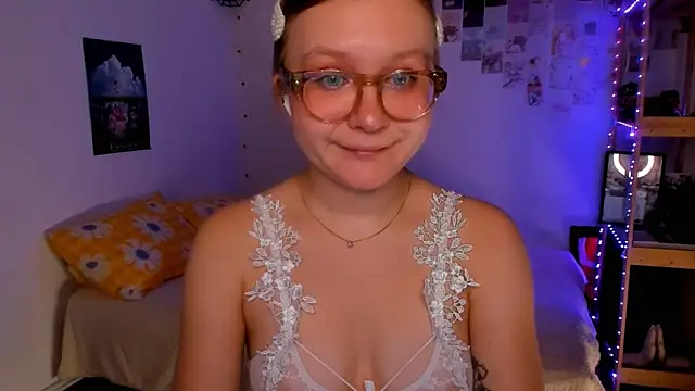 leazy peazy online show from 12/03/25, 06:43