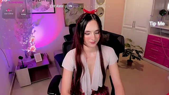 Snapshot of Dakota_Faning chatting on 03/20/25, 04:53 Dakota Faning online show from 03/20/25, 04:53