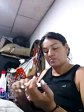 lupita 2023 online show from 02/21/25, 12:27