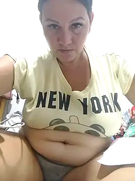 lupita 2023 online show from 10/18/25, 03:35