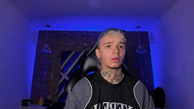 Ian Castillo  online show from 02/13/26, 11:28