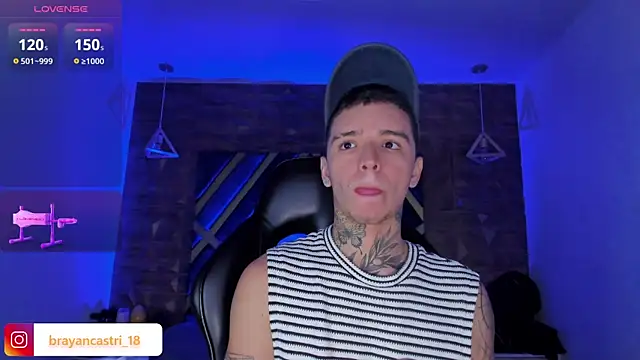 Snapshot of Ian_Castillo_ chatting on 04/07/26, 11:32 Ian Castillo online show from 04/07/26, 11:32