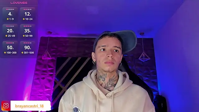 Snapshot of Ian_Castillo_ chatting on 04/09/26, 11:26 Ian Castillo online show from 04/09/26, 11:26