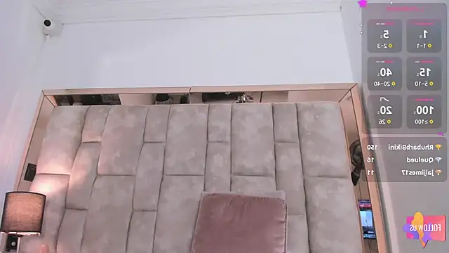 Oliviaa Evans online show from 03/12/25, 07:02