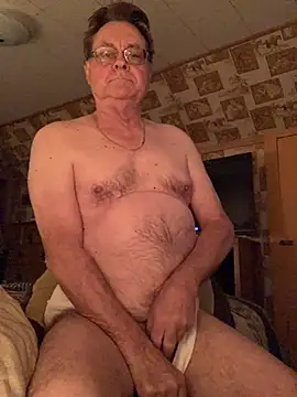 Snapshot of Tonybaloney1972 chatting on 12/07/24, 12:56 Tonybaloney1972 online show from 12/07/24, 12:56