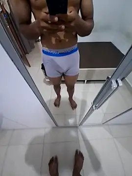 Snapshot of ultilizadormor chatting on 03/02/25, 10:35 ultilizadormor online show from 03/02/25, 10:35