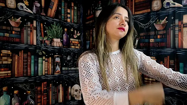 julietta   jackson online show from 11/12/25, 08:41