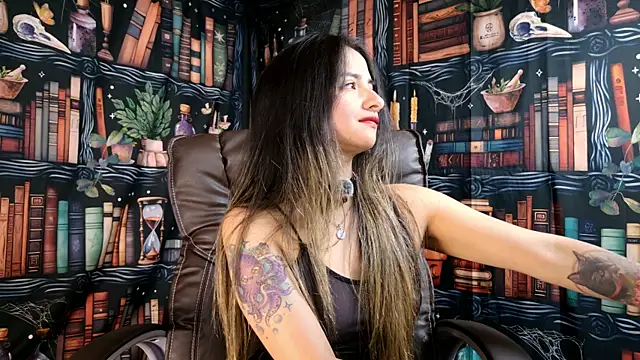 Snapshot of julietta___jackson chatting on 04/10/26, 09:52 julietta jackson online show from 04/10/26, 09:52
