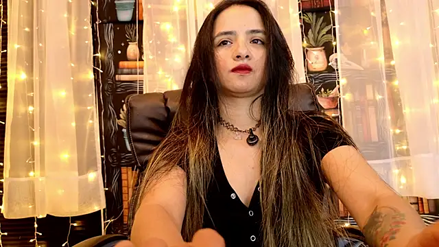 Snapshot of julietta___jackson chatting on 07/09/26, 09:19 julietta jackson online show from 07/09/26, 09:19