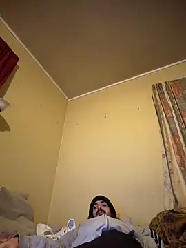 Snapshot of wolfwhite95 chatting on 02/08/26, 07:50 wolfwhite95 online show from 02/08/26, 07:50