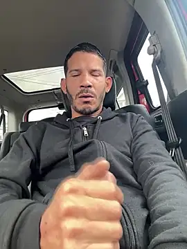 Chico Bellaco online show from 12/11/24, 03:37