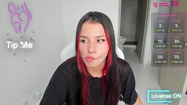 Mia adams66 online show from 02/12/25, 09:54