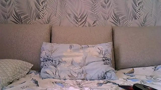 Snapshot of ShelaDiass chatting on 03/29/26, 02:55 ShelaDiass online show from 03/29/26, 02:55