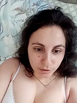 Snapshot of ShelaDiass chatting on 04/06/26, 06:14 ShelaDiass online show from 04/06/26, 06:14