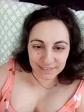 Snapshot of ShelaDiass chatting on 04/17/26, 09:12 ShelaDiass online show from 04/17/26, 09:12