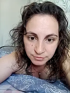 Snapshot of ShelaDiass chatting on 05/01/26, 05:23 ShelaDiass online show from 05/01/26, 05:23