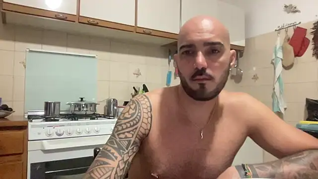 Snapshot of alessandromori91 chatting on 09/17/25, 06:20 alessandromori91 online show from 09/17/25, 06:20