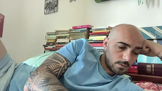 alessandromori91 online show from 04/29/26, 07:45