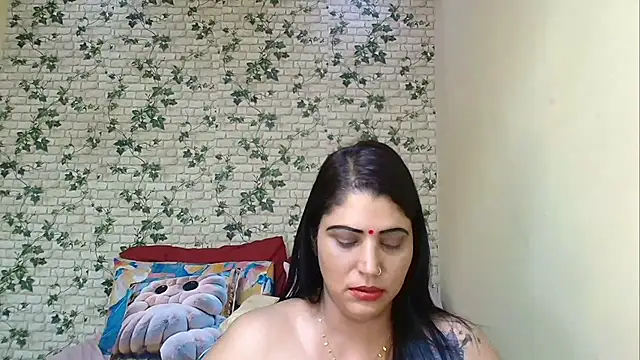 Snapshot of XIndianintimacy chatting on 03/21/26, 08:01 XIndianintimacy online show from 03/21/26, 08:01