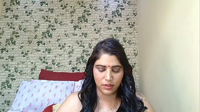 Snapshot of XIndianintimacy chatting on 04/11/26, 08:46 XIndianintimacy online show from 04/11/26, 08:46