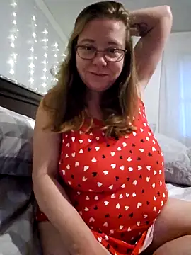 Snapshot of MsShelby40 chatting on 03/13/25, 12:02 MsShelby40 online show from 03/13/25, 12:02