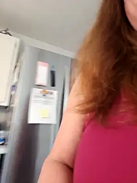 Snapshot of MsShelby40 chatting on 11/08/25, 04:40 MsShelby40 online show from 11/08/25, 04:40