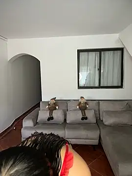 Snapshot of MollySanders___ chatting on 12/12/24, 08:10 MollySanders online show from 12/12/24, 08:10