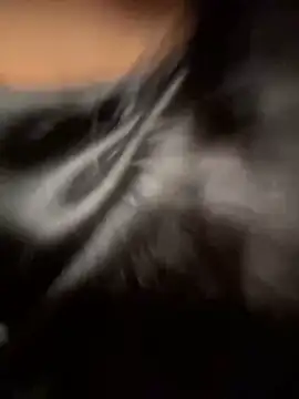 Snapshot of MollySanders___ chatting on 12/20/24, 04:20 MollySanders online show from 12/20/24, 04:20