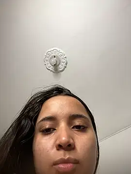 Snapshot of MollySanders___ chatting on 01/07/25, 04:27 MollySanders online show from 01/07/25, 04:27