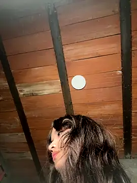 Snapshot of MollySanders___ chatting on 12/01/25, 11:10 MollySanders online show from 12/01/25, 11:10