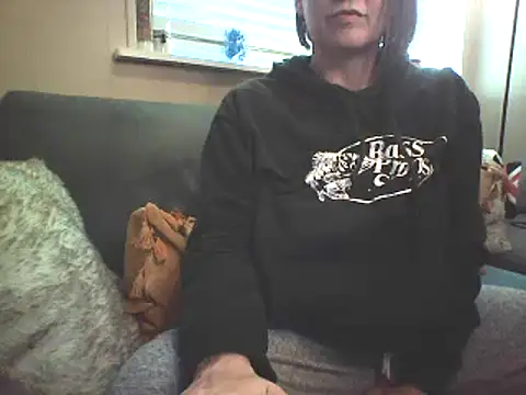 Snapshot of Big-Tits-McGee chatting on 02/13/25, 08:45 Big-Tits-McGee online show from 02/13/25, 08:45
