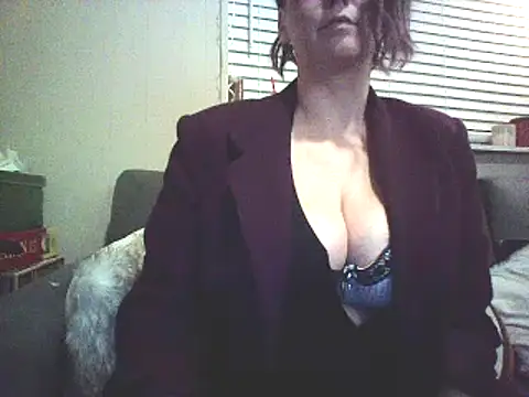 Snapshot of Big-Tits-McGee chatting on 02/16/25, 04:31 Big-Tits-McGee online show from 02/16/25, 04:31