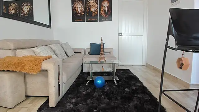 smit hot sr online show from 03/03/25, 07:39